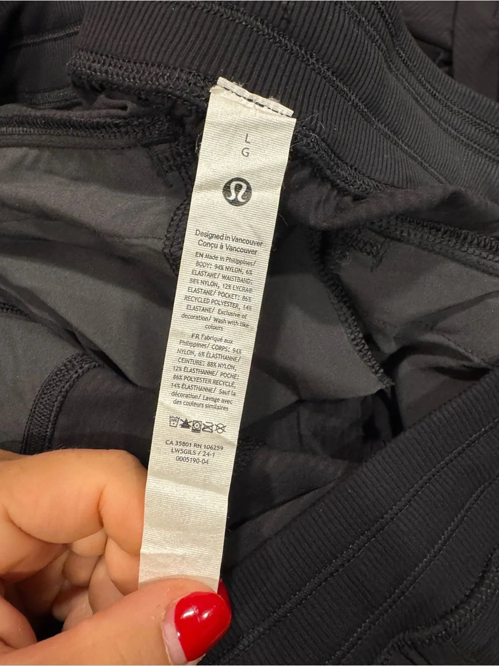 Lululemon Dance Studio Relaxed-Fit Mid-Rise Cargo Pant in Black Size Large